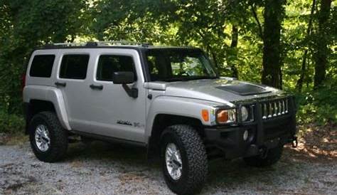 Sell used 2006 Hummer H3 Adventure Manual Transmission in Lenoir City