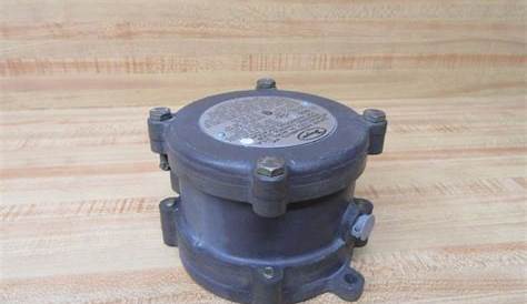 Dwyer 1950-0-2F Pressure Switch 195002F - New No Box - Mara Industrial