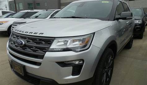 ford explorer 2018 silver
