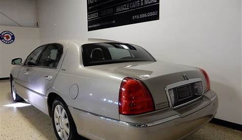 2004 Lincoln Town Car for Sale | ClassicCars.com | CC-957867