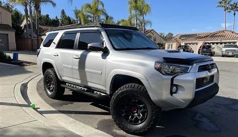 toyota 4runner limited tire size