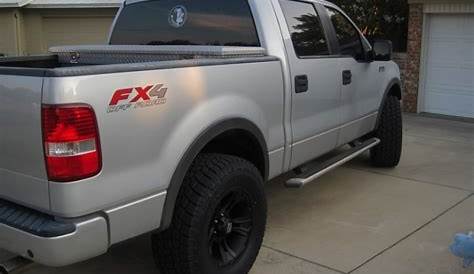 2006 Ford f150 stock tire size