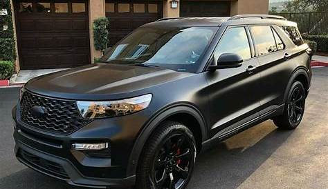 pictures of 2020 black ford explorer st