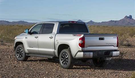 2017 toyota tundra limited features