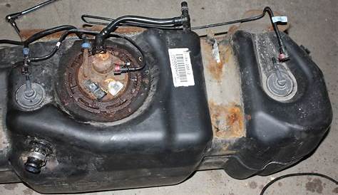 Chevrolet Silverado 1500: I am replacing the fuel pump on my