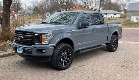 2019 Ford F-150 Fuel Contra 2 Inch Level | Custom Offsets
