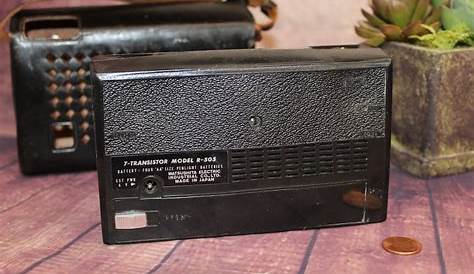 Vintage National Panasonic Transistor Radio with Leather Case | Etsy