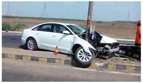 Latest Car Accident of Audi A4 - Road - Crash - Compilation - Traffic