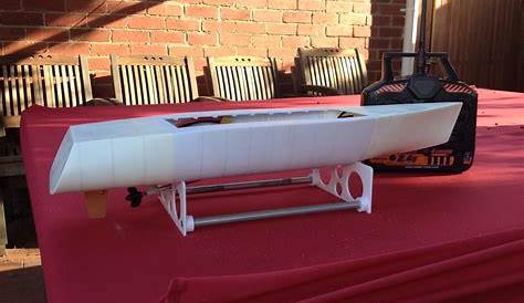 Working RC Boat Was Entirely 3D Printed on a Custom Machine