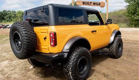 ford bronco 2022 yellow