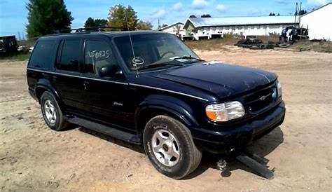 2000 ford explorer body parts