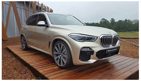 2018 BMW X5 Individual shown in Sunstone Metallic paint