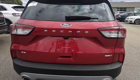 New 2020 Ford Escape SE in Rapid Red Metallic Tinted Clearcoat