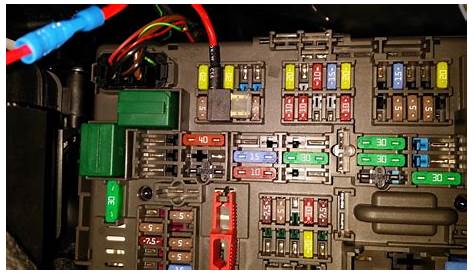 E46 M3 Fuse Box Diagram : E46 Fuses, Relay, in/under glove box