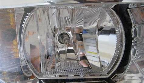 Chevrolet-Silverado-Headlight-Bulbs-Replacement-Guide-022