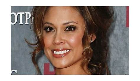what nationality is vanessa lachey
