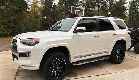 does the toyota 4 runner have a 3rd row - sybil-burross