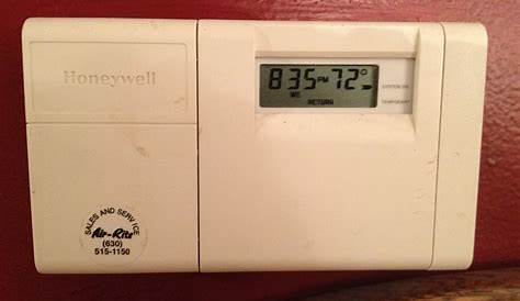 How to Program a Honeywell Thermostat Model T8112D1021 - Share Your Repair