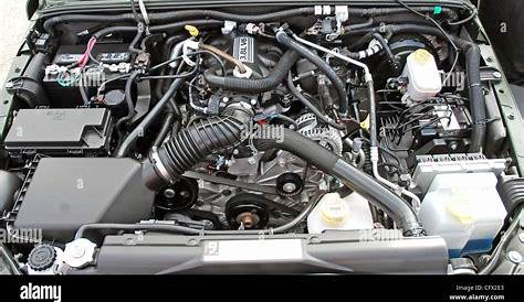 V6 Engine 2007 Jeep Wrangler Rubicon Stock Photo - Alamy