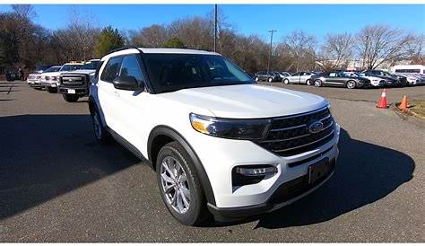 2021 Ford Explorer XLT 4WD in Oxford White - A25528 | All American Automobiles - Buy American