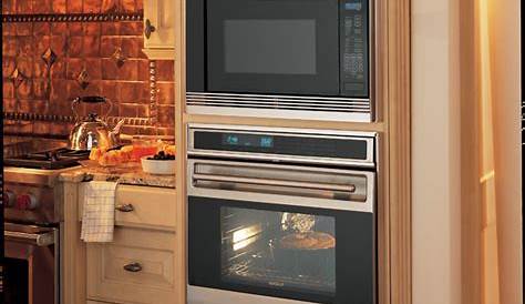 Wolf SO30US 30 Inch Single Electric Wall Oven with 4.5 cu. ft. Dual