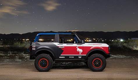 2023 ford bronco race red