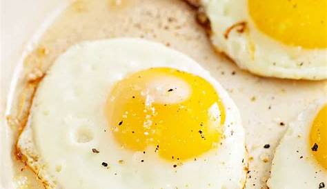 what temperature should eggs be fried at