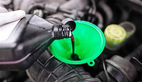 do manual cars have transmission fluid