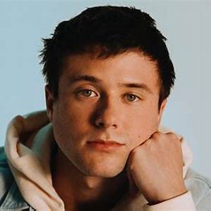 Alec Benjamin