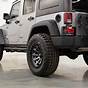 Jeep Wrangler 2017 Tire