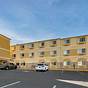 Hotels Near The Pit In Albuquerque Nm