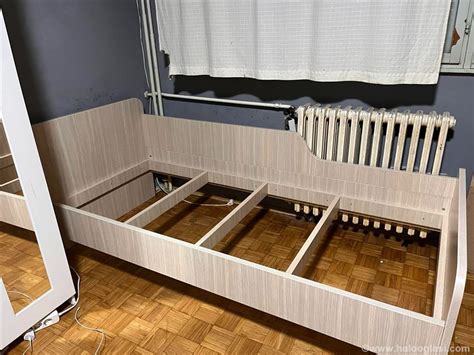 Krevet singl sa podnicom | Halo Oglasi