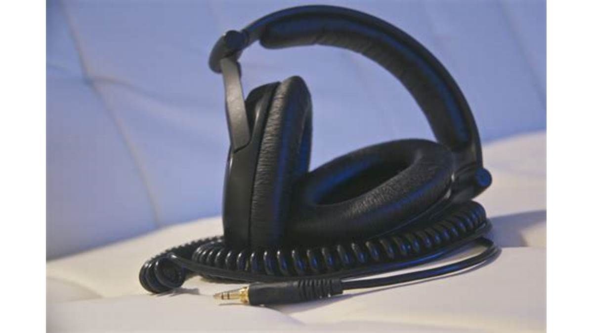 Headset Bluetooth atau alat perekam suara