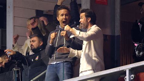 Ryan Reynolds 'so incredibly proud' as 10-man Wrexham take Chelsea to ...