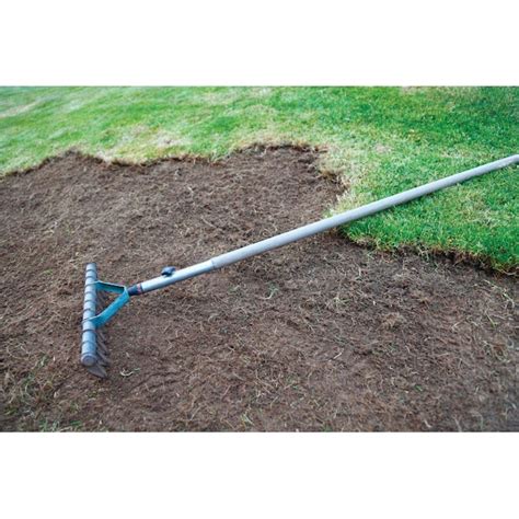 EZ Straw 2.5 cu ft Brown Organic Bagged Mulch - Straw Texture, 1-Year ...