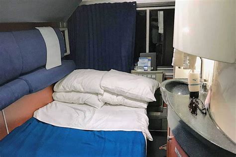 Guide for Amtrak Sleeper Car Passengers - Travel UpClose