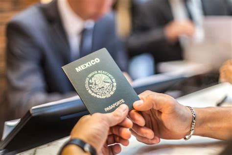 Oficial | México confirmó que prohibirá la salida del país a quienes ...