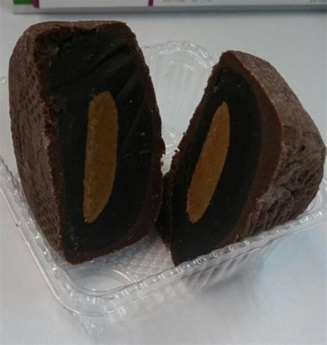 The Rebellious History of Mooncakes: The Note-Passing Dessert That ...