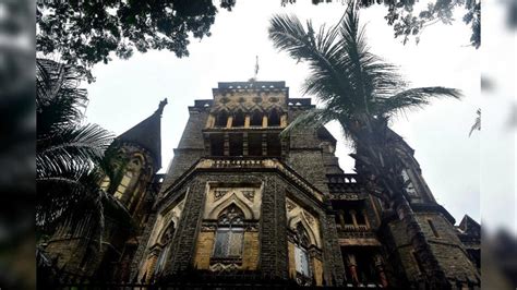 No fault of passenger who fell from moving train: Bombay HC awards Rs ...