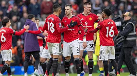 Italian media make their feelings clear on Cesc Fabregas after stunning ...