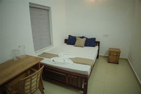 Common House At Sapovnela By Sirius A - Bed and breakfasts for Rent in ...