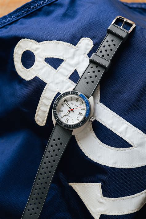 Bulova Snorkel Great White Shark Review: The Perfect Spring And Summer ...