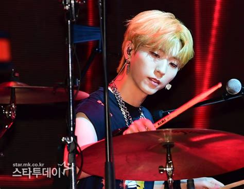 Gun-il Leaves Xdinary Heroes Amid Controversy Over His Words and ...