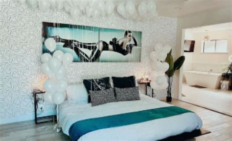 Stylish Fun Modern Near the strip, Las Vegas - Book with Updated Prices ...