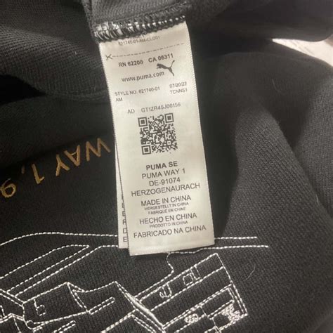 Men’s Puma Size S Hoodie Black / Gold / White