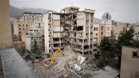 Trump claims Iran eager for deal as deadline for diplomacy extended