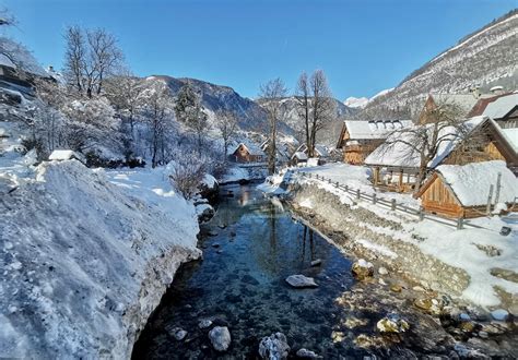 Solve Lake Bohinj Bohinjsko Jezero Slovenia Jigsaw Puzzle Online With