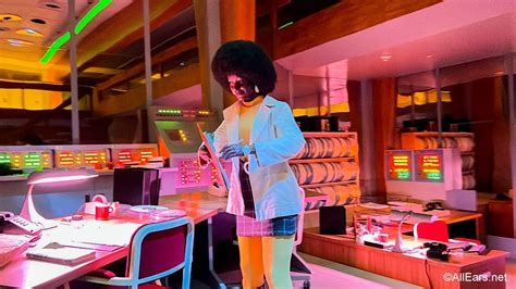 Welp, Now I'm Even More Worried About Spaceship Earth in EPCOT ...