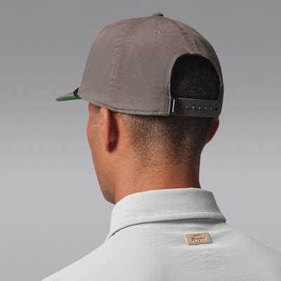 Jordan Pro Structured Dri-FIT Flat-Brim Golf Hat. Nike IN
