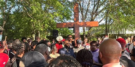 Foundation covering funeral costs for 8 children killed in Louisiana ...